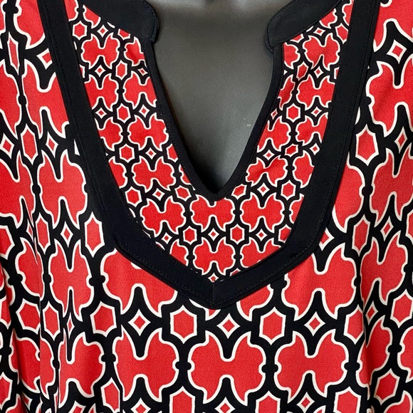 Dana Buchman orange patterned blouse. EUC! Size M - Picture 2 of 3